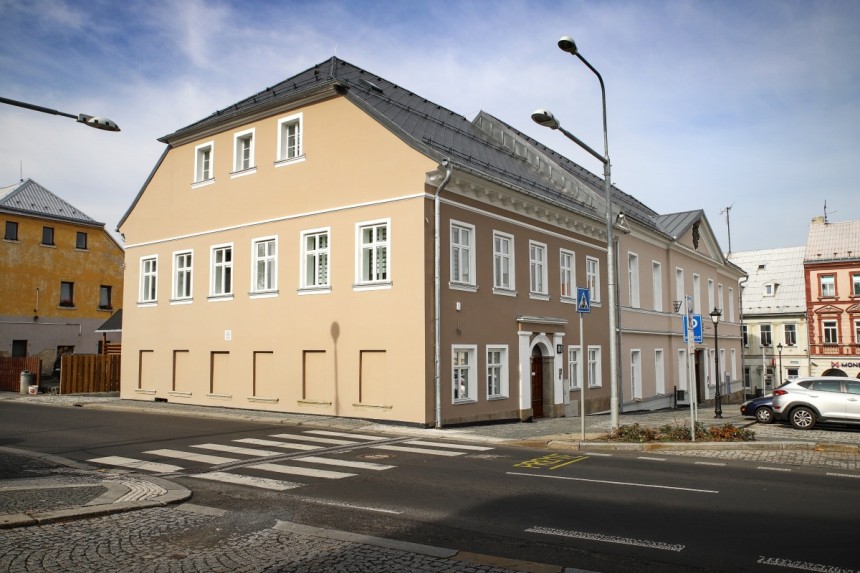 Radnice ve Šluknově – stavební úpravy