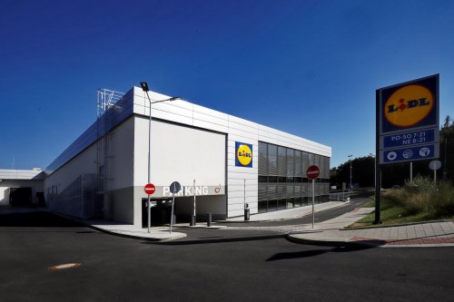 LIDL-Uhrineves09-2.jpeg